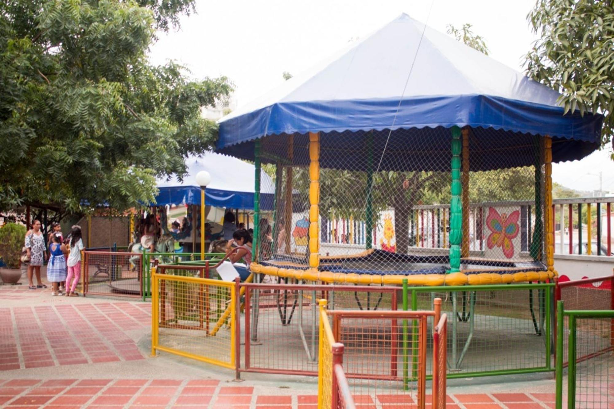 Hotel Fundacooedumag Rodadero Santa Marta  Extérieur photo